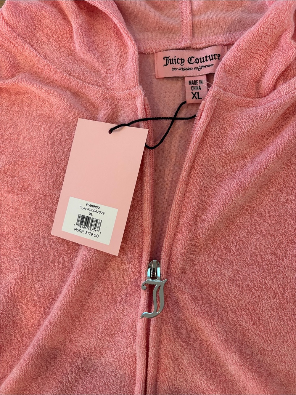 Juicy Couture Pink Velour 2p Hoodie & Shorts Set NWT $179 Size XL - Picture 3 of 4